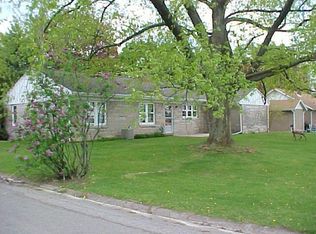 611 School St, Culver, IN 46511
