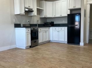 Commercial Suites, San Diego, CA 92113