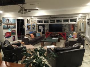 37 W Ridge Dr, Sharon, MA 02067