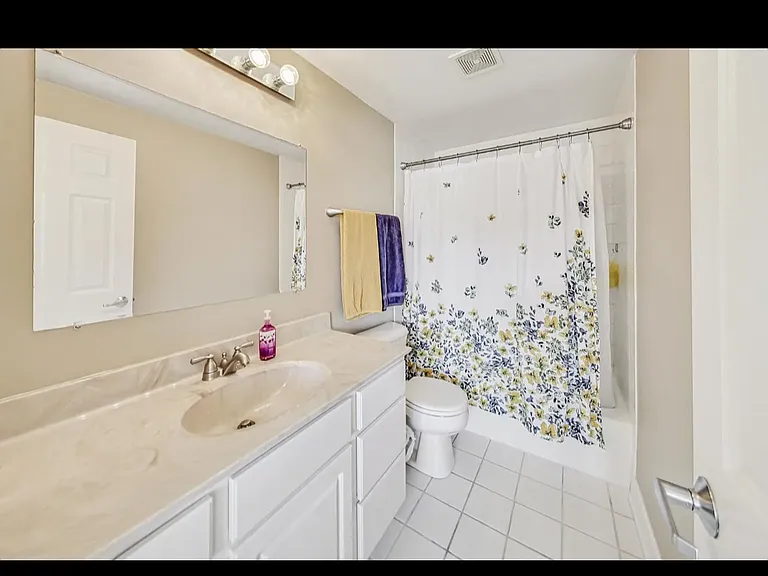 245 Burlington Ave #209 — Photo 15