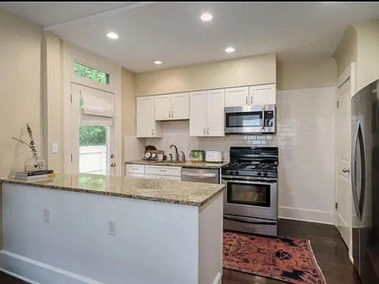 264 Clinton St #266 — Photo 3