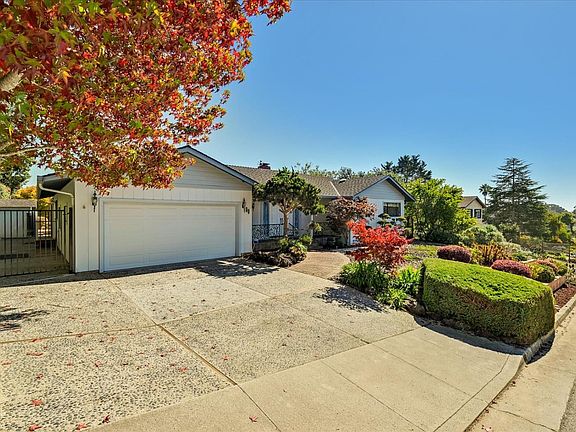 2nd image of 69 Pebble Beach Dr