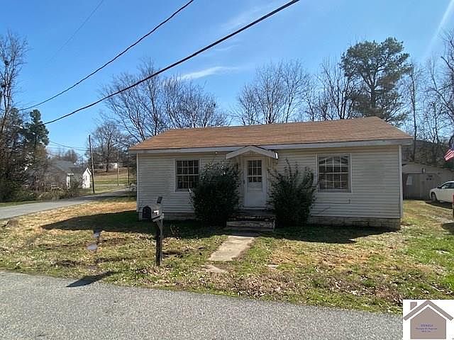 1st image of 1001 Hickory St