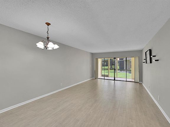 3rd image of 1945 SW 15th Street #67
