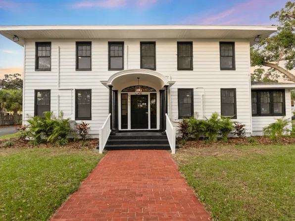 5301 27th Ave S APT 8, Saint Petersburg, FL 33707