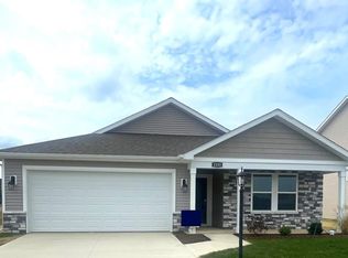1255 Livingston Lakes Way, Fort Wayne, IN 46818