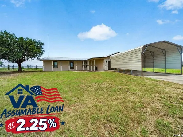 4044 W Fm 476, Poteet, TX 78065