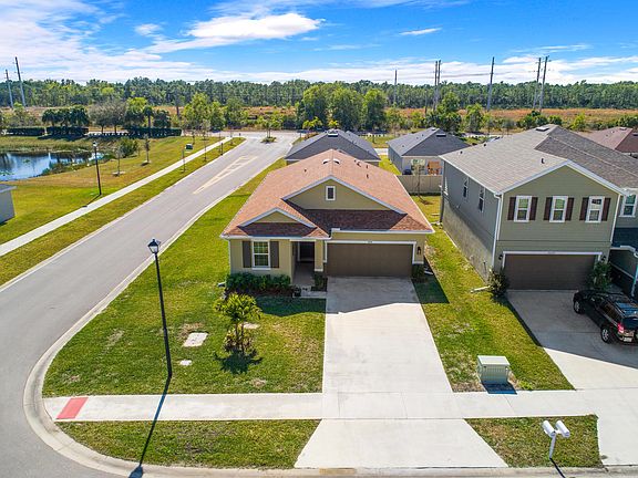 3rd image of 5650 NW Pine Trail Cir