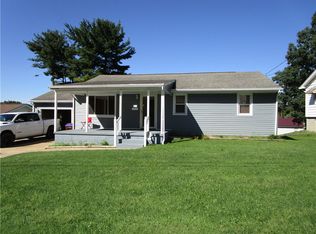 408 Indiana Ave, Farrell, PA 16121