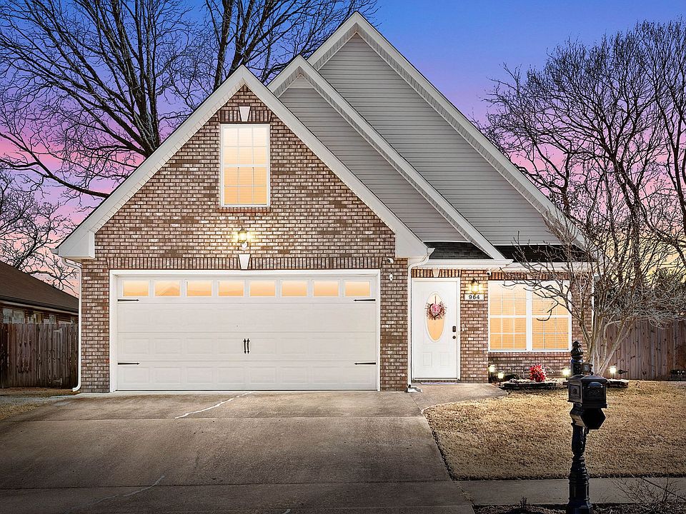 1st image of 964 Culverson Ct