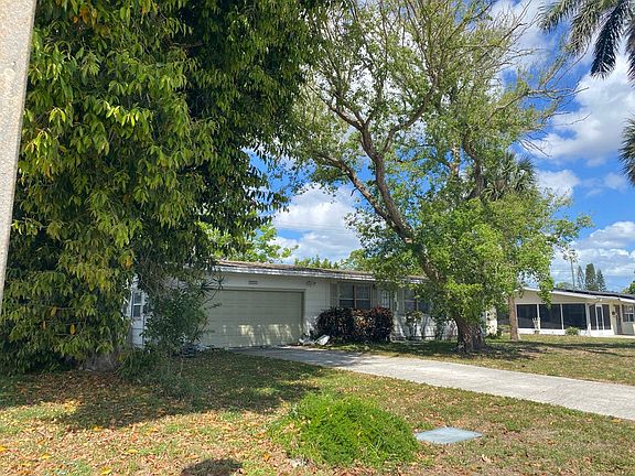 3rd image of 4708 Park Acres Dr