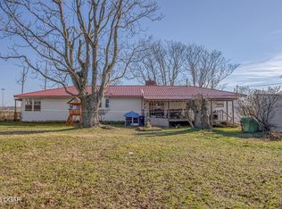 13860 Bethel Rd, Seneca, MO 64865