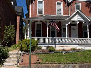 261 Yost Ave, Spring City, PA 19475