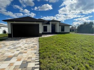 2607 41st St SW, Lehigh Acres, FL 33976