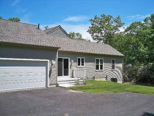 2nd image of 137 Darlene Dr