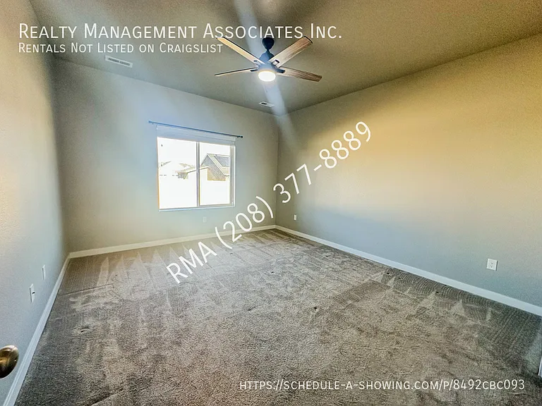 11310 W Flute St — Photo 9
