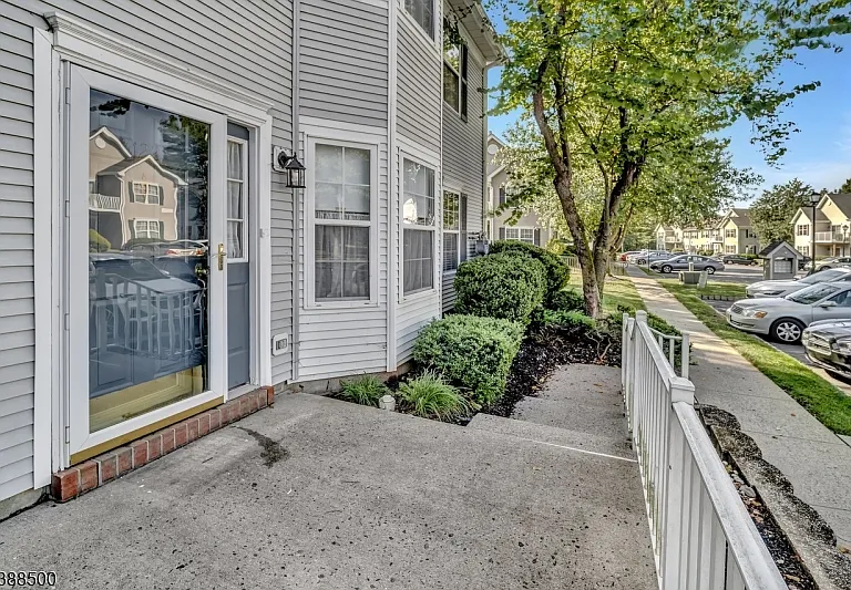 122 Williamson Ct — Photo 25