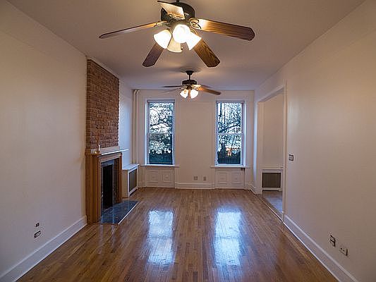 3rd image of 243 12th St APT 1