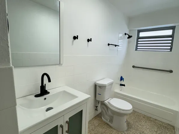 Bo Santo Domingo 148 Caguas #2B, Caguas, PR 00725
