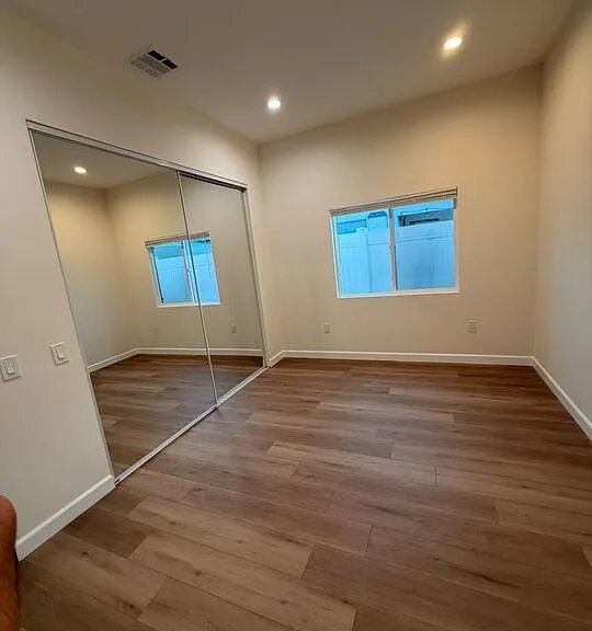 5822 Denny Ave — Photo 9