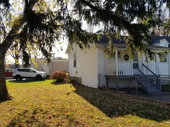 123 Gates Greece Townline Rd, Rochester, NY 14606