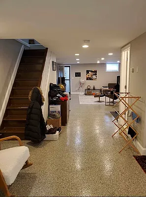 Rented by Compass | media 7