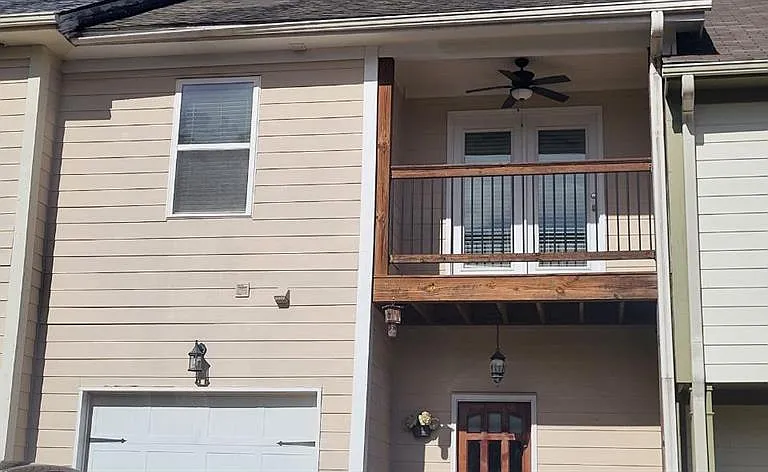 45 Newnan Lakes Dr — Photo 2