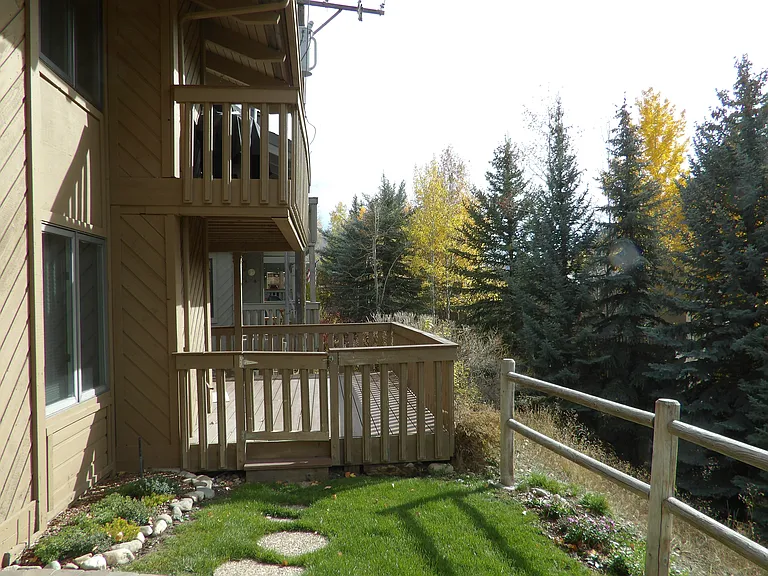 340 River St W #107 — Photo 4