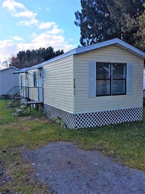 1st image of 221 21st St SE