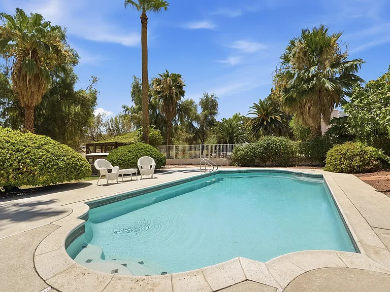 #GuardianRealty 3007 La Mesa Dr 1 story mid-centry modern henderson rental home luxury private pool_07102026