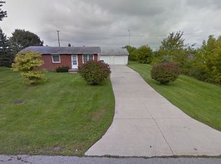 8737 Redwood Dr, Monroe, MI