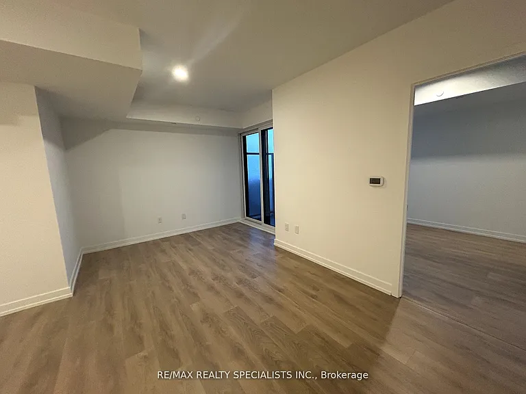 1100 Sheppard Ave W #1005 — Photo 12