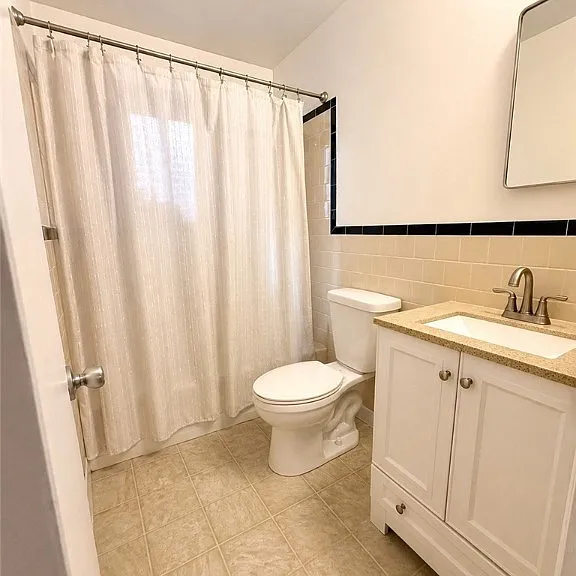 1715 Grove Ave #A — Photo 6