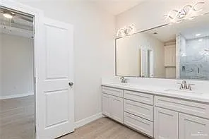 2405 Northgate Ln — Photo 9