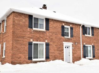 2413 S 82nd St, Milwaukee, WI 53219