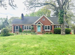 515 Country Club Ln, Hopkinsville, KY