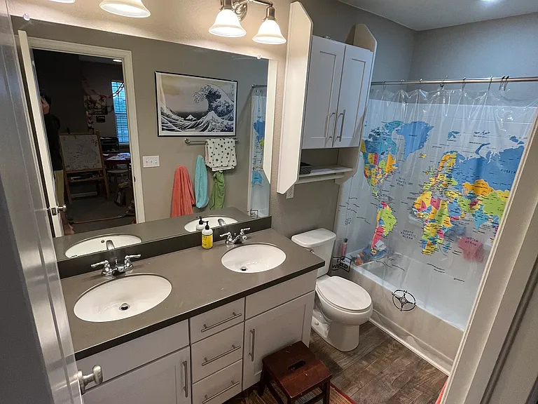 Second bathroom on second floor