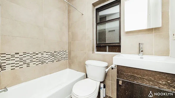 Rented by Nooklyn NYC LLC | media 15