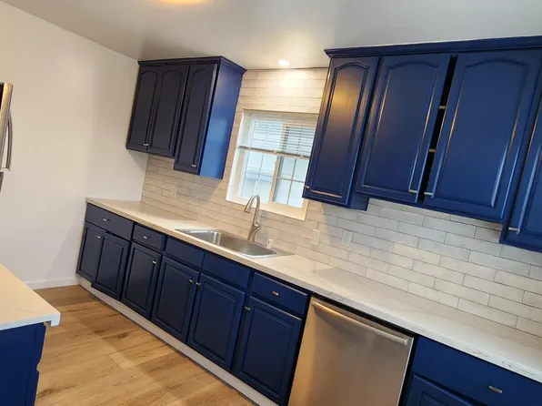 845 Apgar St APT C, Emeryville, CA 94608