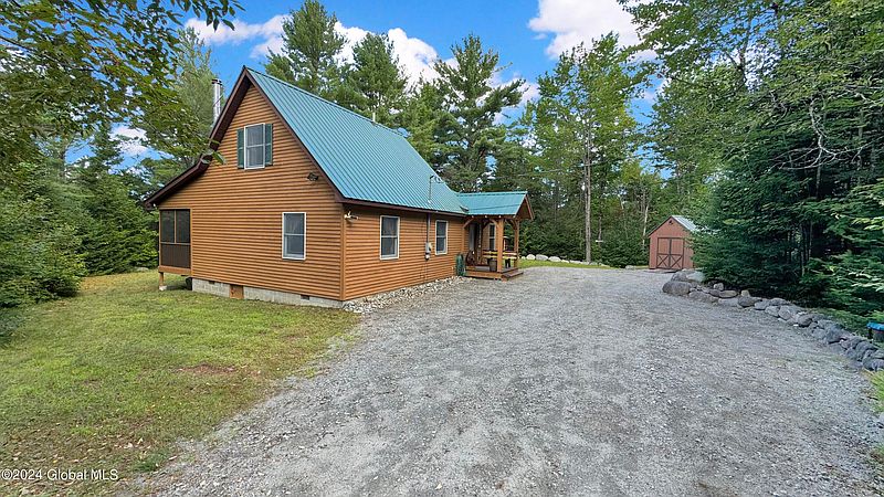 3rd image of 53 Beech Hill Road