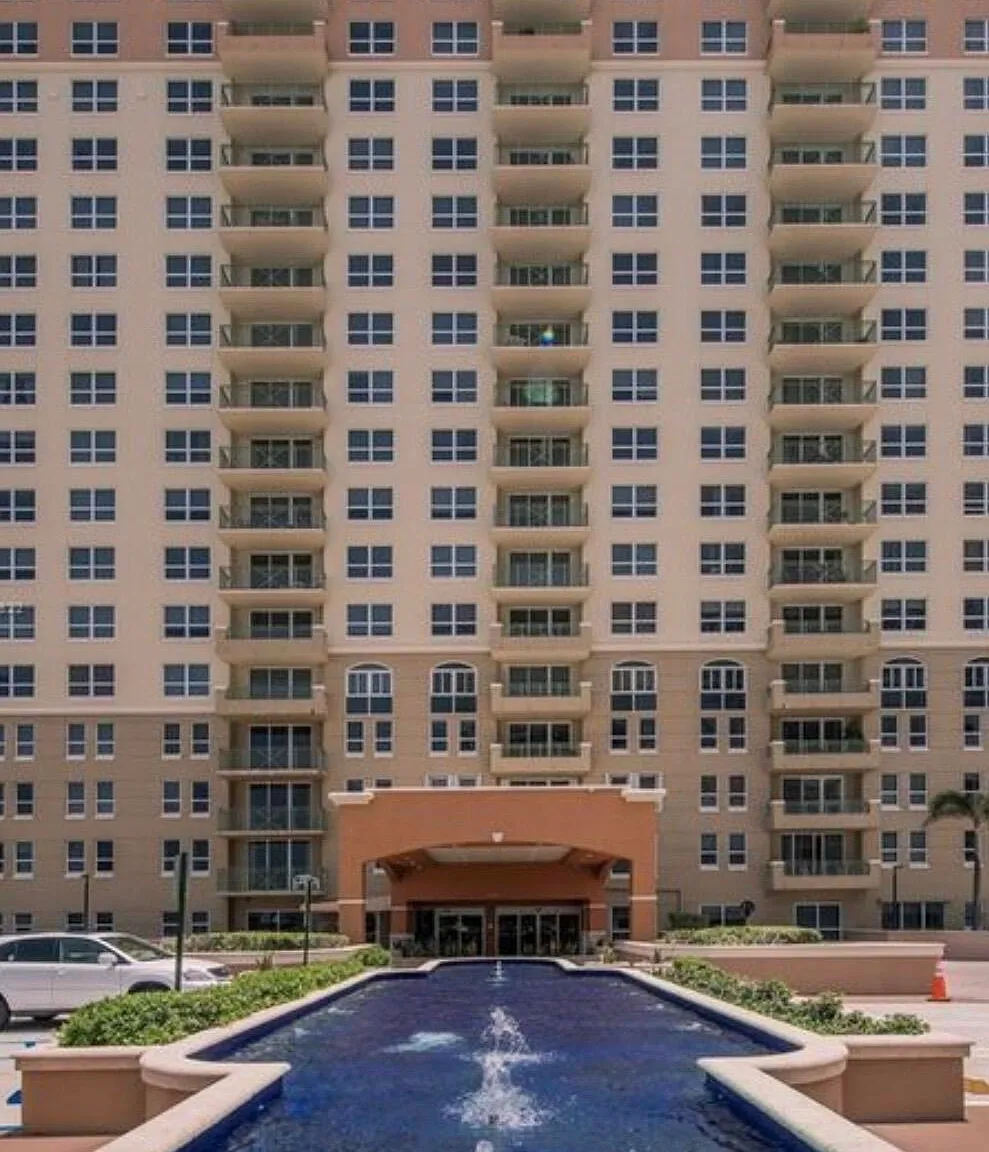 2 bed, 2.0 bath, 1100 sqft, $4,000 — Photo 1