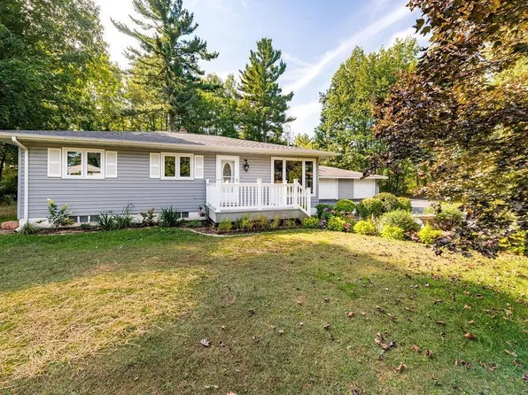 1410 Janis Rd, Cloquet, MN 55720