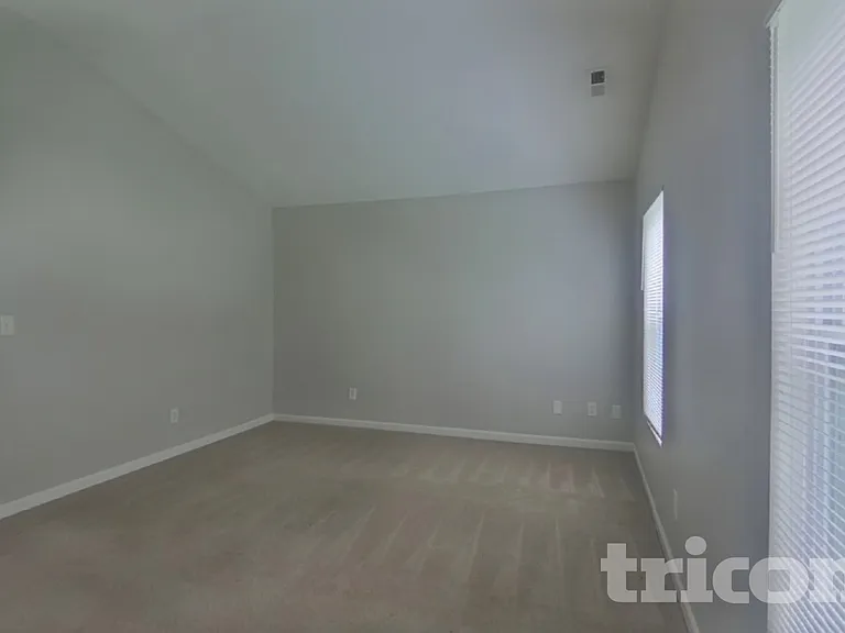 412 Bent Leaf Ct — Photo 7