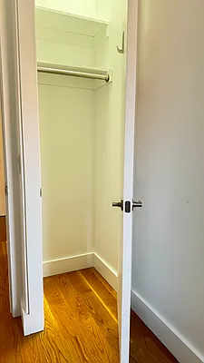 Rented by Voro New York | media 8