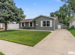 1844 Camden St, Springfield, IL 62702