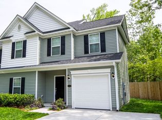 2753 Ansol Ln, Virginia Beach, VA 23452