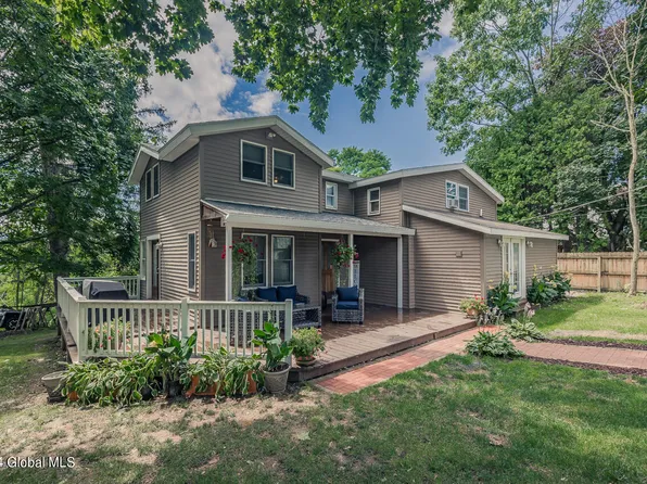 166 Knickerbocker Road, Amsterdam, NY 12010