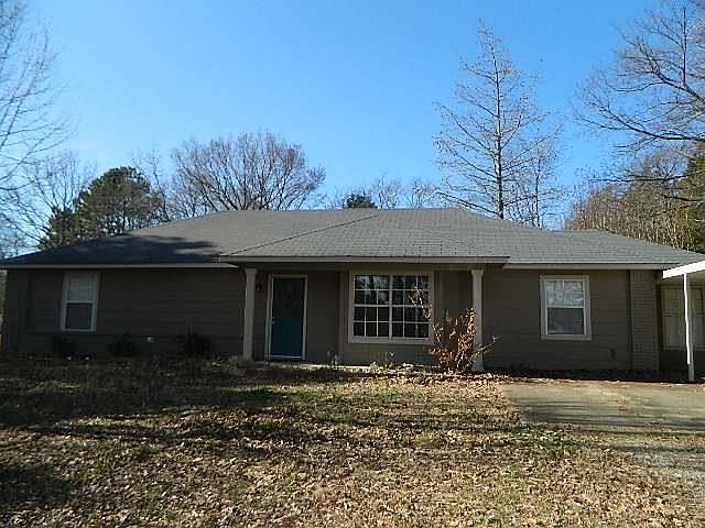 1st image of 1621 Wood Hills Bnd