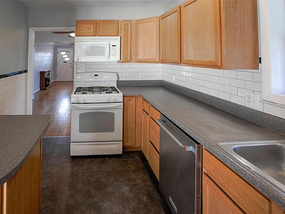 4th image of 6553 Wise Ave
