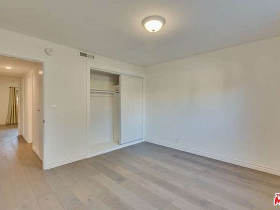 5th image of 201 De Anza St